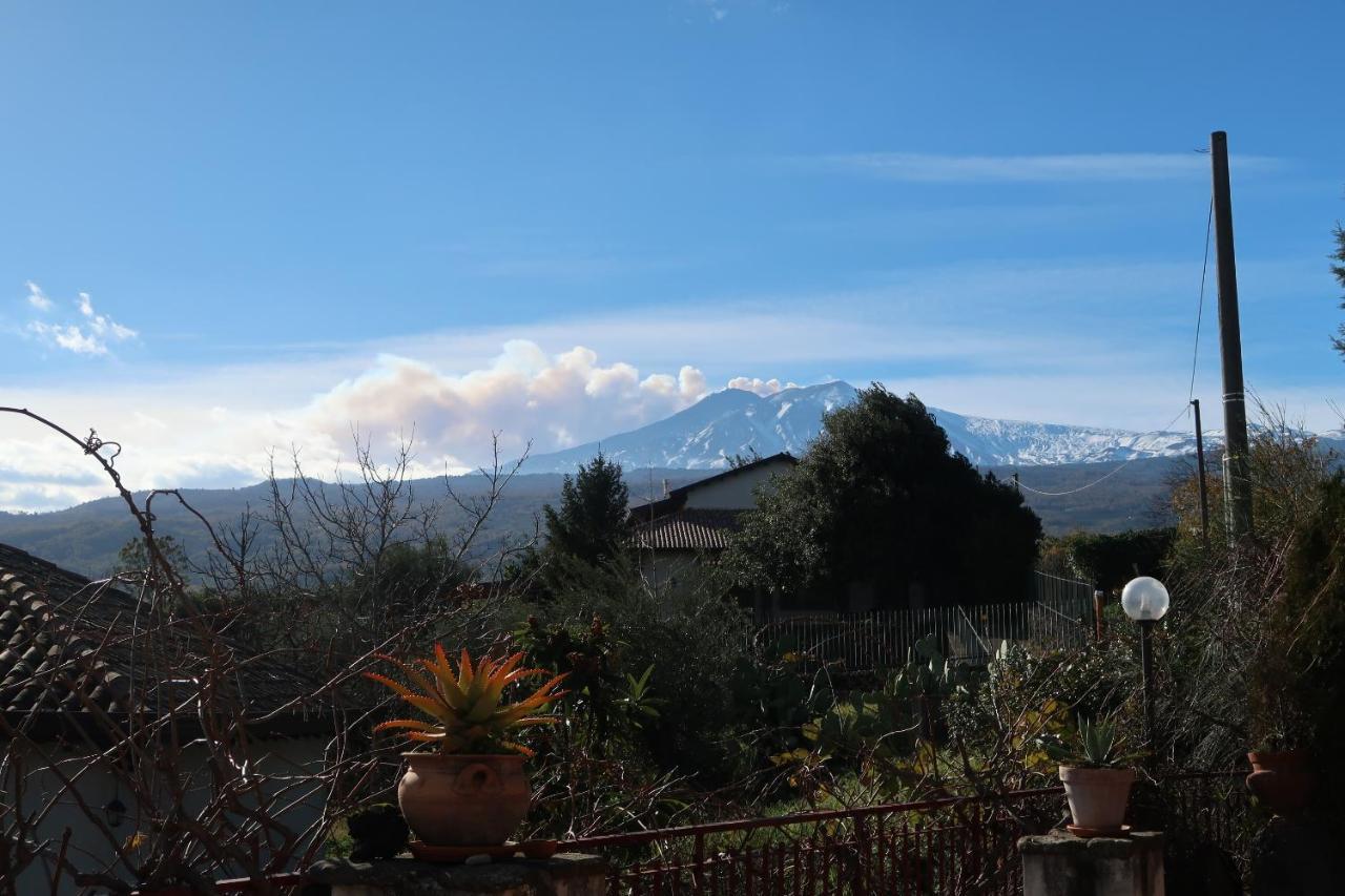 Agriturismo Etna-Mare Piedimonte Etneo Exterior foto